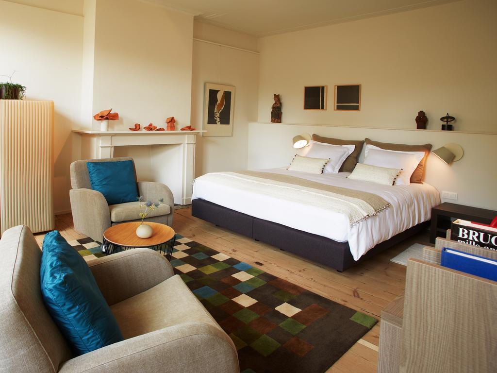 B&B Alphabet - Luxury Guesthouse And Art Gallery บรูจส์ ห้อง รูปภาพ