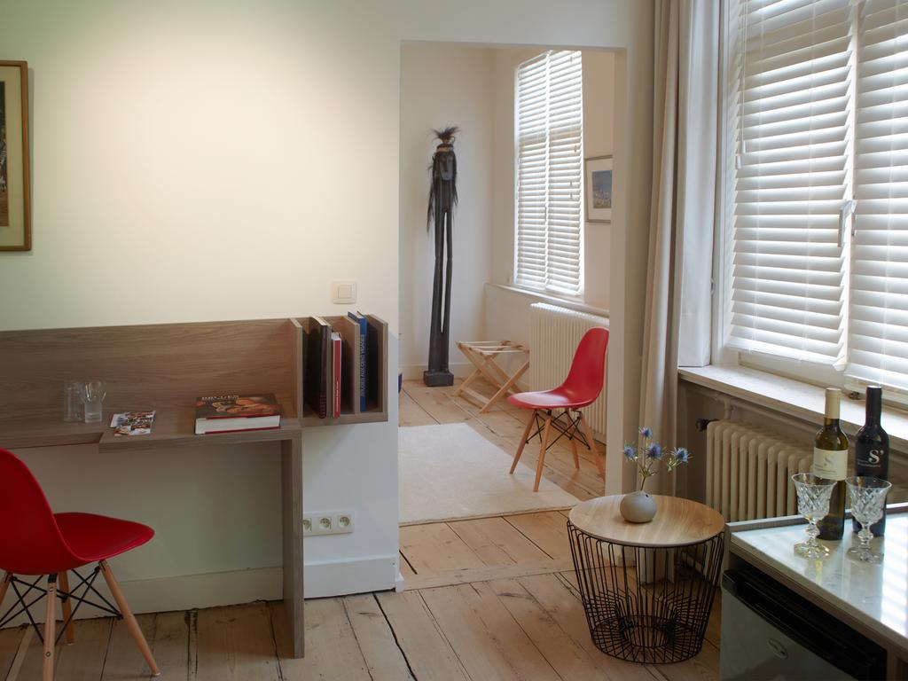 B&B Alphabet - Luxury Guesthouse And Art Gallery บรูจส์ ห้อง รูปภาพ